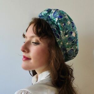 Vintage 60s Amy New York Hat 🦚